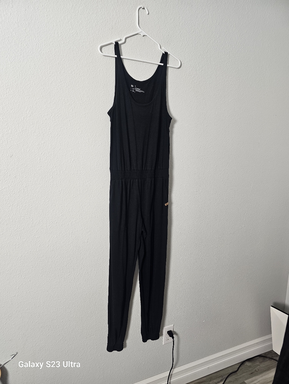 Everyday Black Sleeveless Jumpsuit Sz L